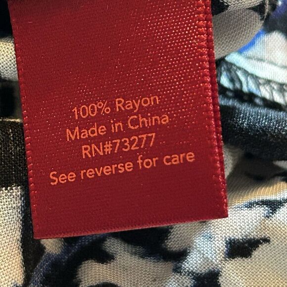 Jennifer Lopez Women Knot-Front Floral Button Down Shirt Size Large - Picture 4 of 5